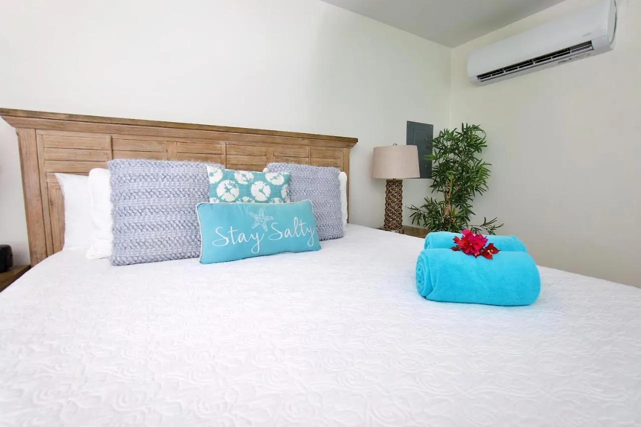 The Starfish At Cottages Sand Bluff 0*,  Cayman Islands